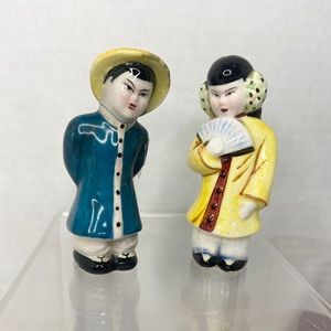 Vintage Set of Salt and Pepper Shakers Asian Couple Made in Japan